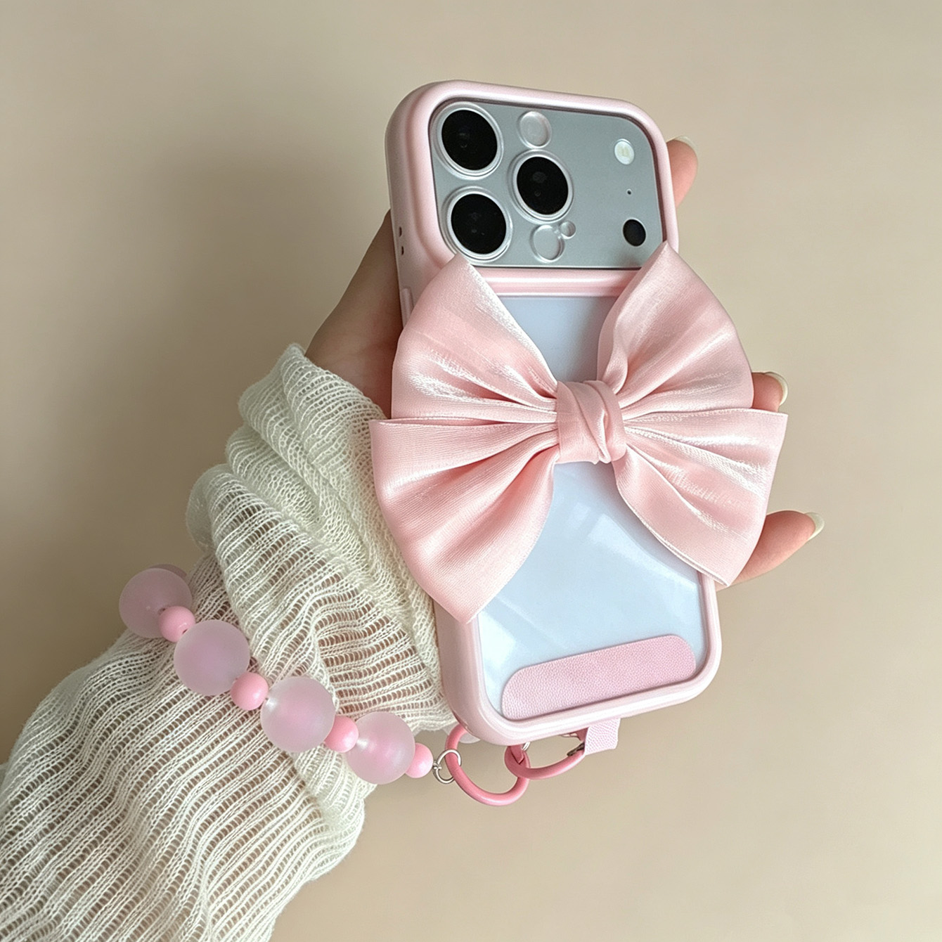 ボウピンクフレームクリアフォンケース、ビーズ付きリストストラ - Phone Accessories Crochet のレビューと価格