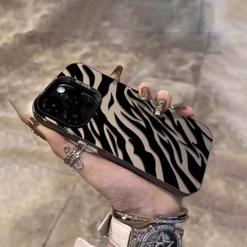 ゼブラ柄ブラックアドバンスドIMD耐衝撃カバー iPhone - Phone Accessories Kiosk のレビューと価格