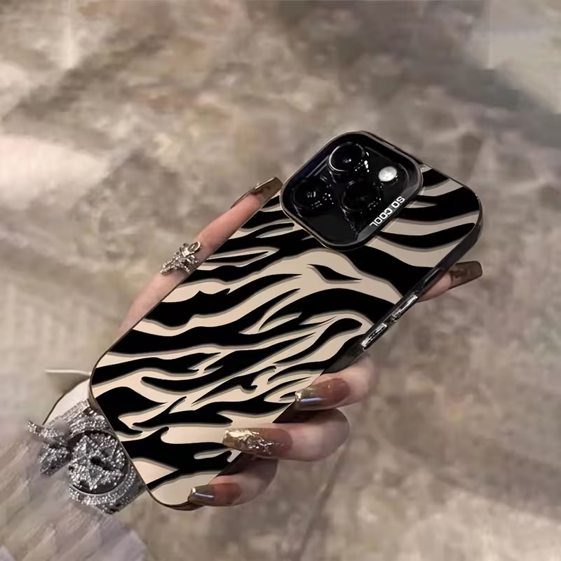ゼブラ柄ブラックアドバンスドIMD耐衝撃カバー iPhone - Phone Accessories Kiosk のレビューと価格